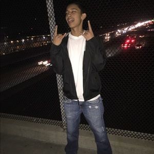 Meet your Posher, Joel